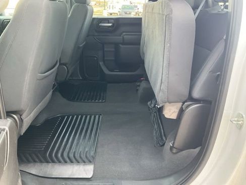 Used 2022 Chevrolet Silverado 2500 LT image 25