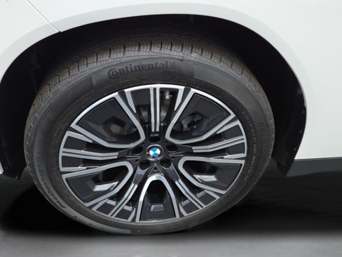 New 2026 BMW X3 xDrive30i w/ Premium Package AWD/4WD image 37