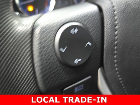 Used 2018 Toyota Corolla LE image 17