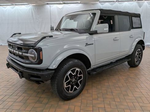 Certified 2022 Ford Bronco Outer Banks AWD/4WD image 3