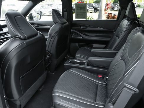 Used 2022 INFINITI QX60 Autograph w/ Cargo Package image 32