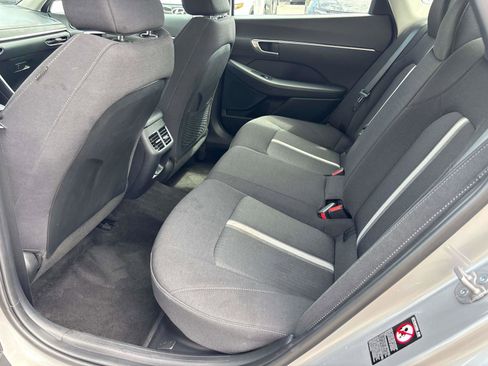 Used 2023 Hyundai Sonata SEL w/ Cargo Package image 11