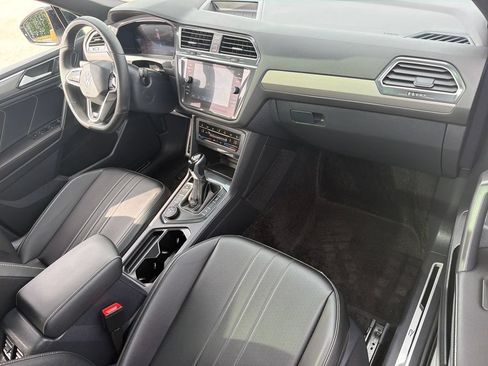 Used 2024 Volkswagen Tiguan SE R-Line AWD/4WD image 27