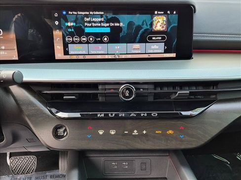 Certified 2025 Nissan Murano SL w/ Cargo Package AWD/4WD image 15