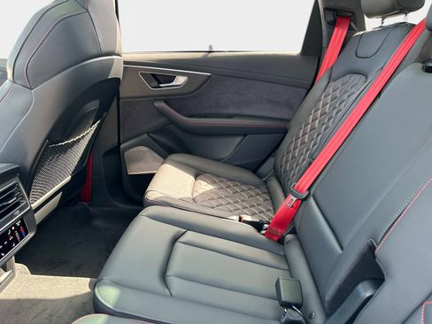 New 2026 Audi SQ7 Prestige image 14
