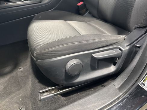 Used 2023 MAZDA CX-30 AWD 2.5 S image 32