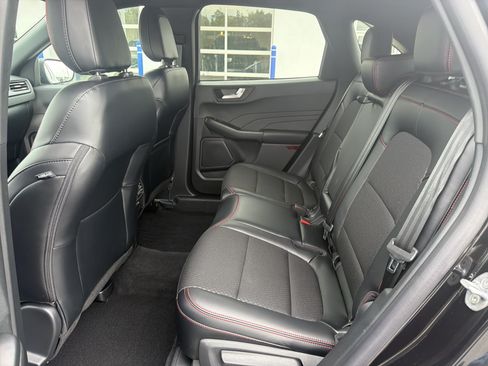 Used 2025 Ford Escape ST-Line w/ Equipment Group 301A FWD image 22