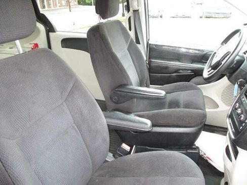 Used 2014 RAM C/V Tradesman FWD image 15