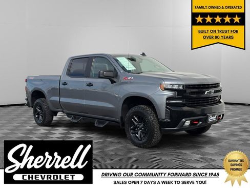 Used 2020 Chevrolet Silverado 1500 LT Trail Boss AWD/4WD image 1