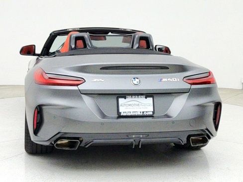 Used 2025 BMW Z4 M40i w/ Premium Package image 6