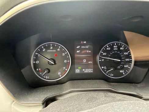Used 2020 Subaru Outback Limited w/ Popular Package #2 AWD/4WD image 25