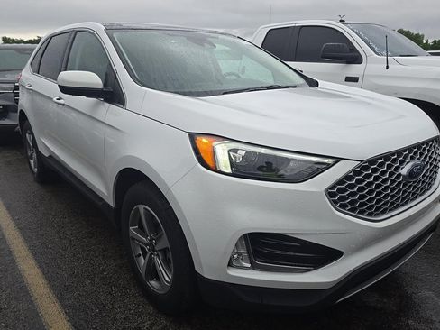 Used 2024 Ford Edge SEL w/ Convenience Package AWD/4WD image 6