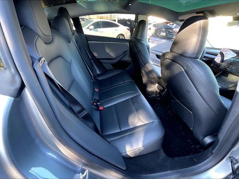 Used 2025 Tesla Model 3 Long Range image 29