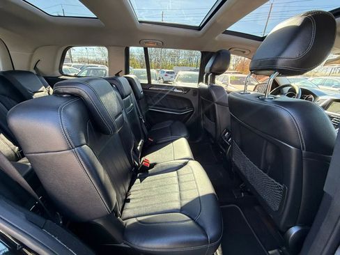 Used 2014 Mercedes-Benz GL 450 4MATIC image 46