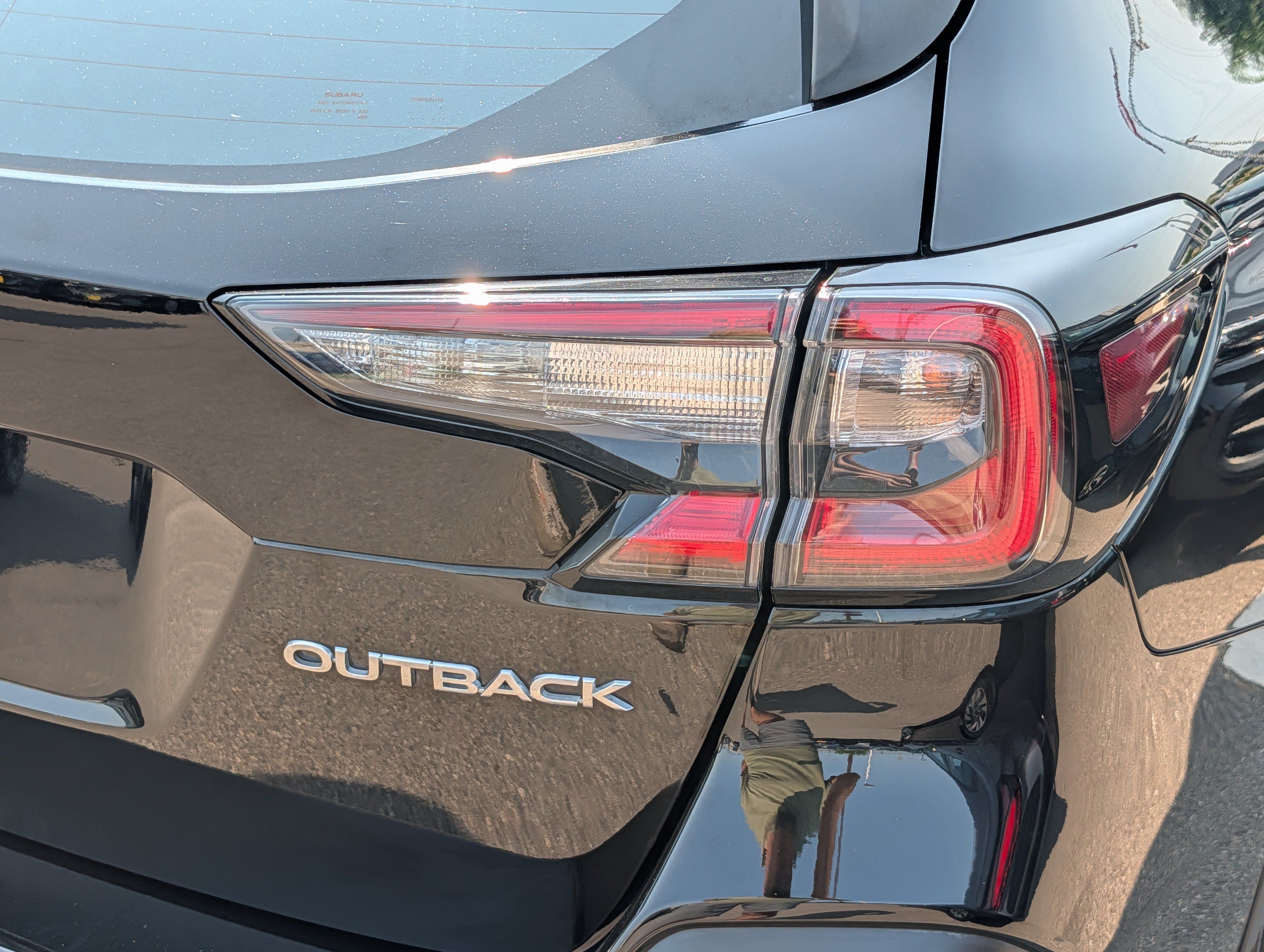 Used 2021 Subaru Outback AWD/4WD image 17