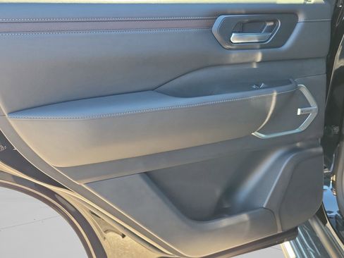 New 2026 Nissan Armada Platinum Reserve image 12