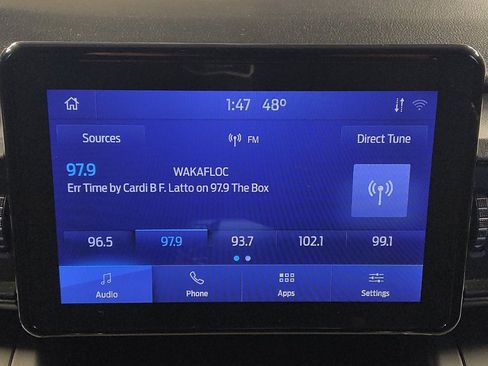 Used 2021 Ford Explorer XLT image 25