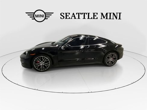 Used 2022 Porsche Taycan 4S image 6