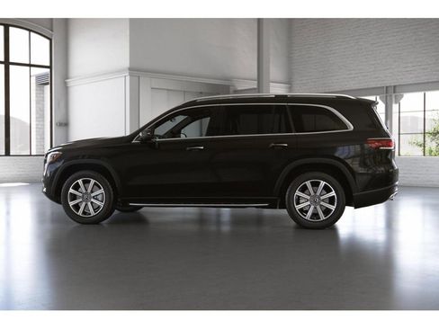 Certified 2023 Mercedes-Benz GLS 450 4MATIC image 34