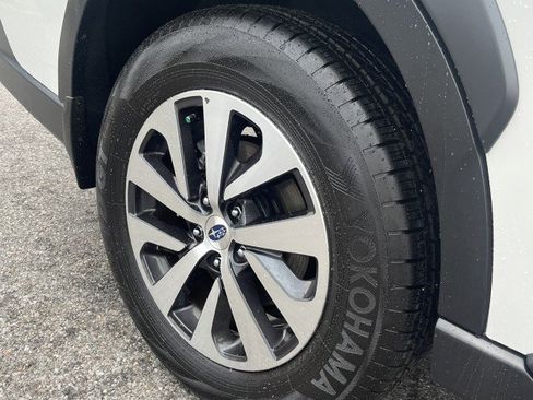 Certified 2025 Subaru Outback Premium image 9