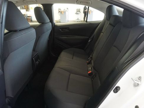 Used 2024 Toyota Corolla LE FWD image 18