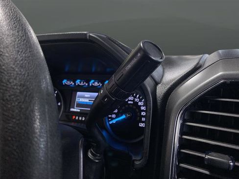 Used 2019 Ford F250 XLT w/ Camper Package image 18