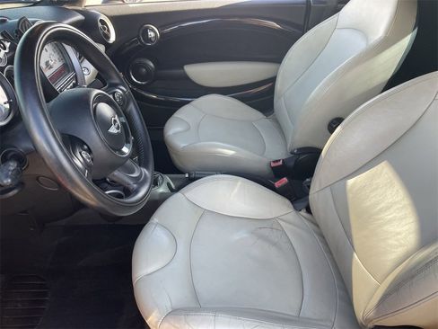 Used 2011 MINI Cooper S image 18