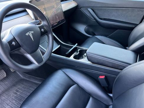 Used 2021 Tesla Model Y Long Range AWD/4WD image 12
