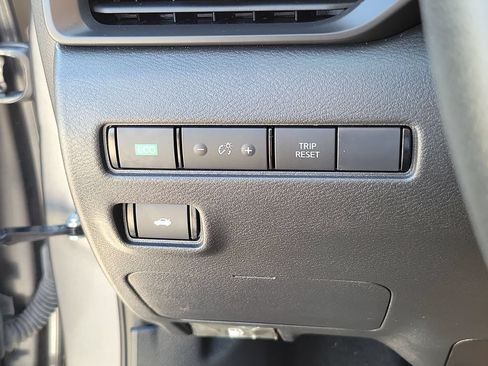 Used 2025 Nissan Sentra S FWD image 20