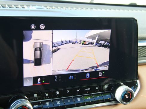 Certified 2024 GMC Canyon AT4 w/ AT4 Premium Package image 21