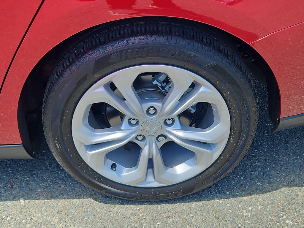 Certified 2023 Honda Accord LX image 8