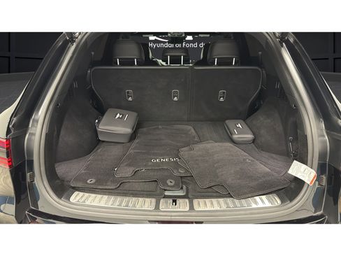 Used 2024 Genesis GV70 2.5T w/ Sport Prestige Package AWD/4WD image 26