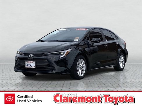 Certified 2026 Toyota Corolla LE w/ LE Premium Package image 1