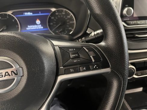 Used 2022 Nissan Altima 2.5 SV image 26