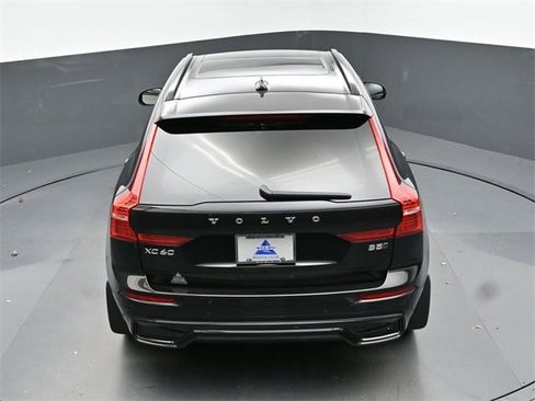 Used 2024 Volvo XC60 B5 Plus w/ Climate Package image 45