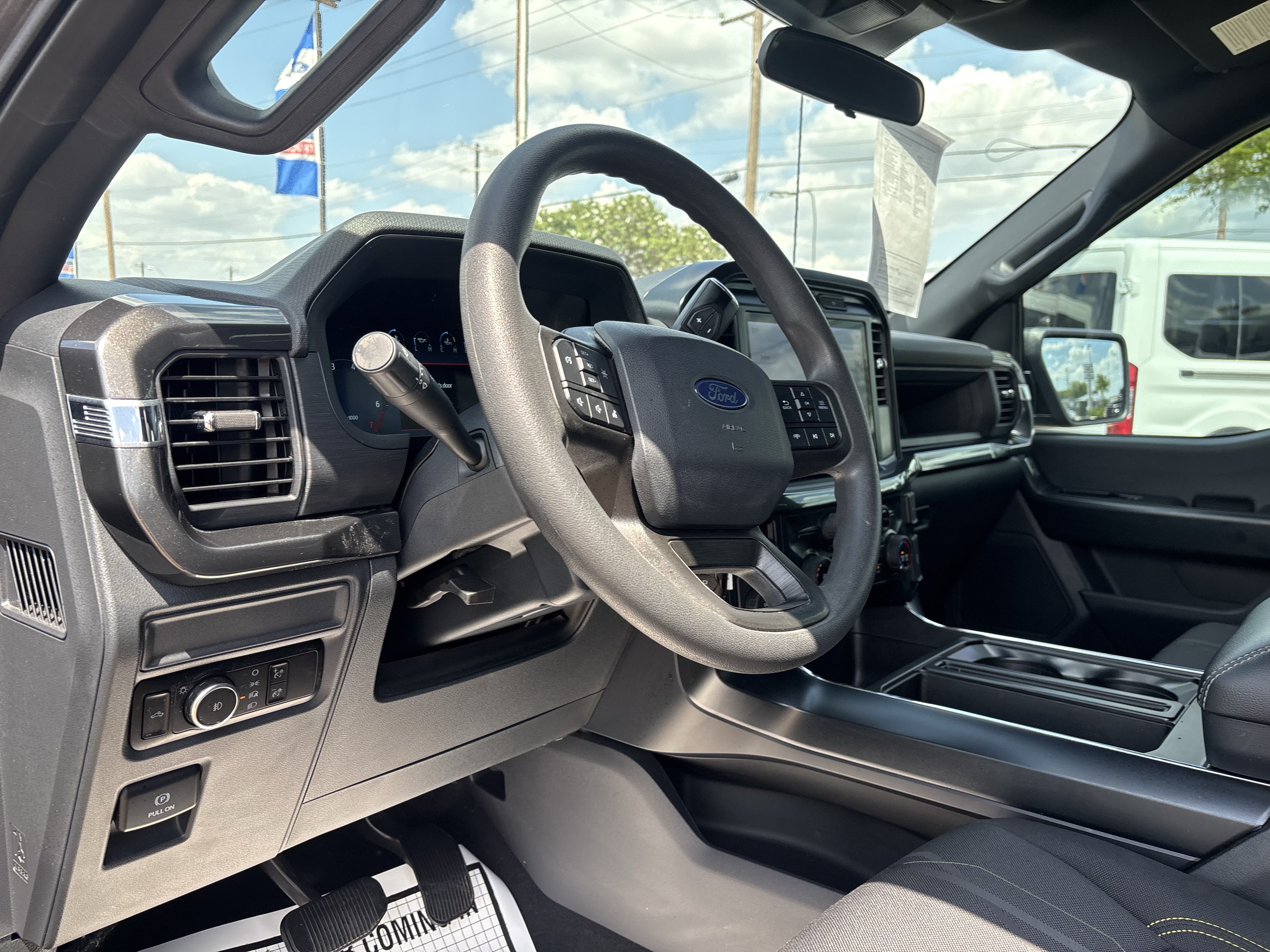Used 2024 Ford F150 STX RWD image 12