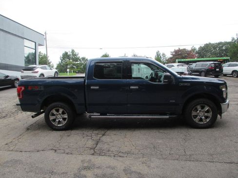 Used 2017 Ford F150 XLT w/ Equipment Group 302A Luxury AWD/4WD image 4