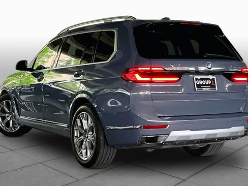 Used 2025 BMW X7 xDrive40i AWD/4WD image 11