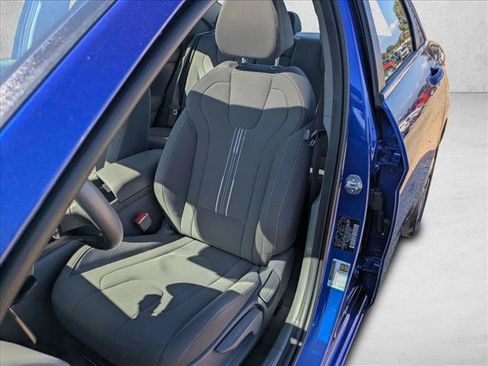 Used 2024 Hyundai Elantra SEL w/ Convenience Package FWD image 17