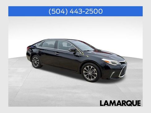 Used 2018 Toyota Avalon XLE image 1