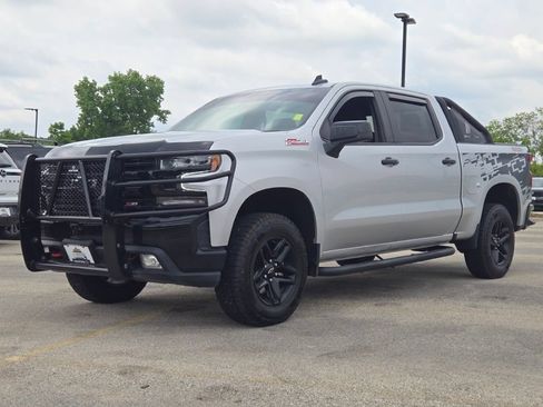 Used 2021 Chevrolet Silverado 1500 LT Trail Boss w/ Convenience Package II AWD/4WD image 4