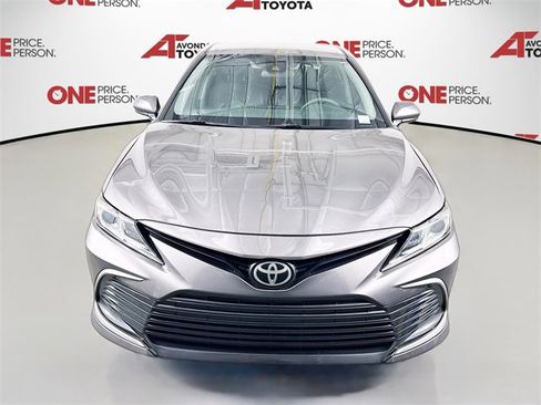 Used 2021 Toyota Camry LE w/ Carpet Mat Package (TMS) image 2