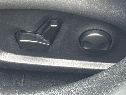 Used 2025 Jeep Compass Limited AWD/4WD image 21