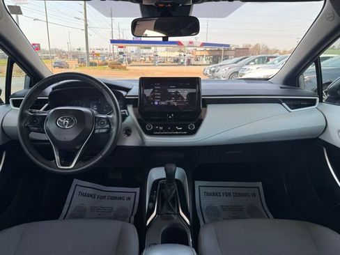 Used 2024 Toyota Corolla SE FWD image 8