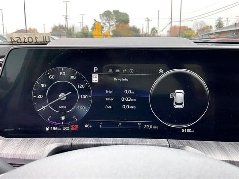 Used 2024 Kia Telluride SX Prestige w/ Towing Package image 22