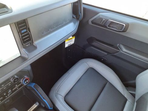 New 2024 Ford Bronco Black Diamond image 18