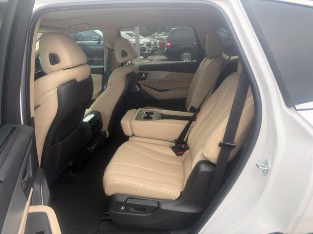 Used 2025 Acura MDX w/ Technology Package AWD/4WD image 6