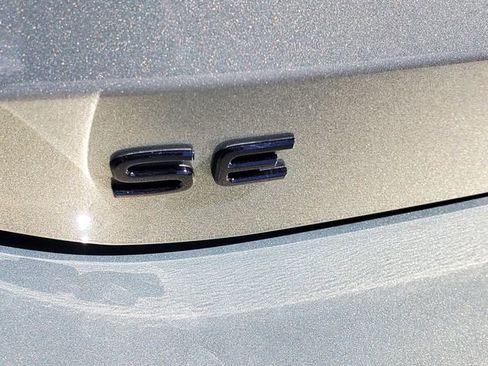 New 2026 Volkswagen Tiguan SE R-Line FWD image 7