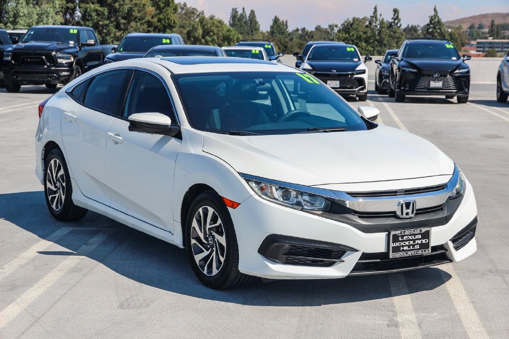 Used 2017 Honda Civic EX image 3