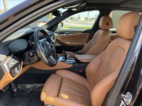Used 2023 BMW 540i xDrive w/ M Sport Package AWD/4WD image 25